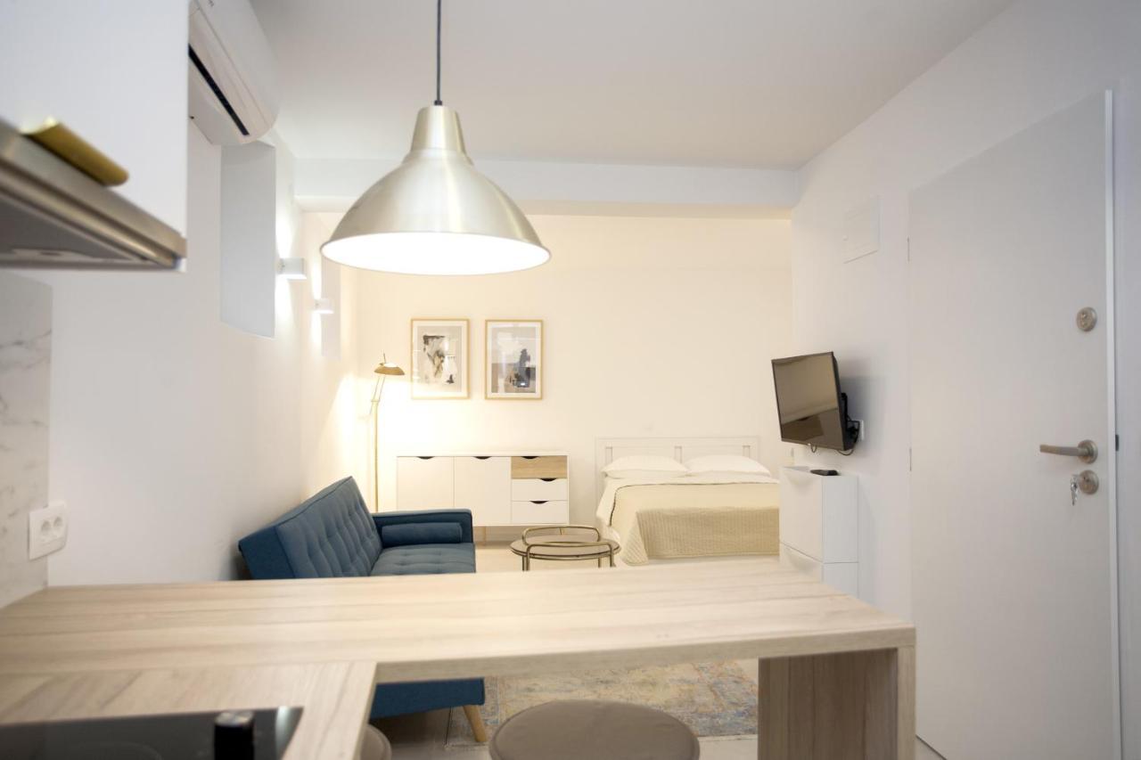 Studio Apartment Jon Split Exterior photo